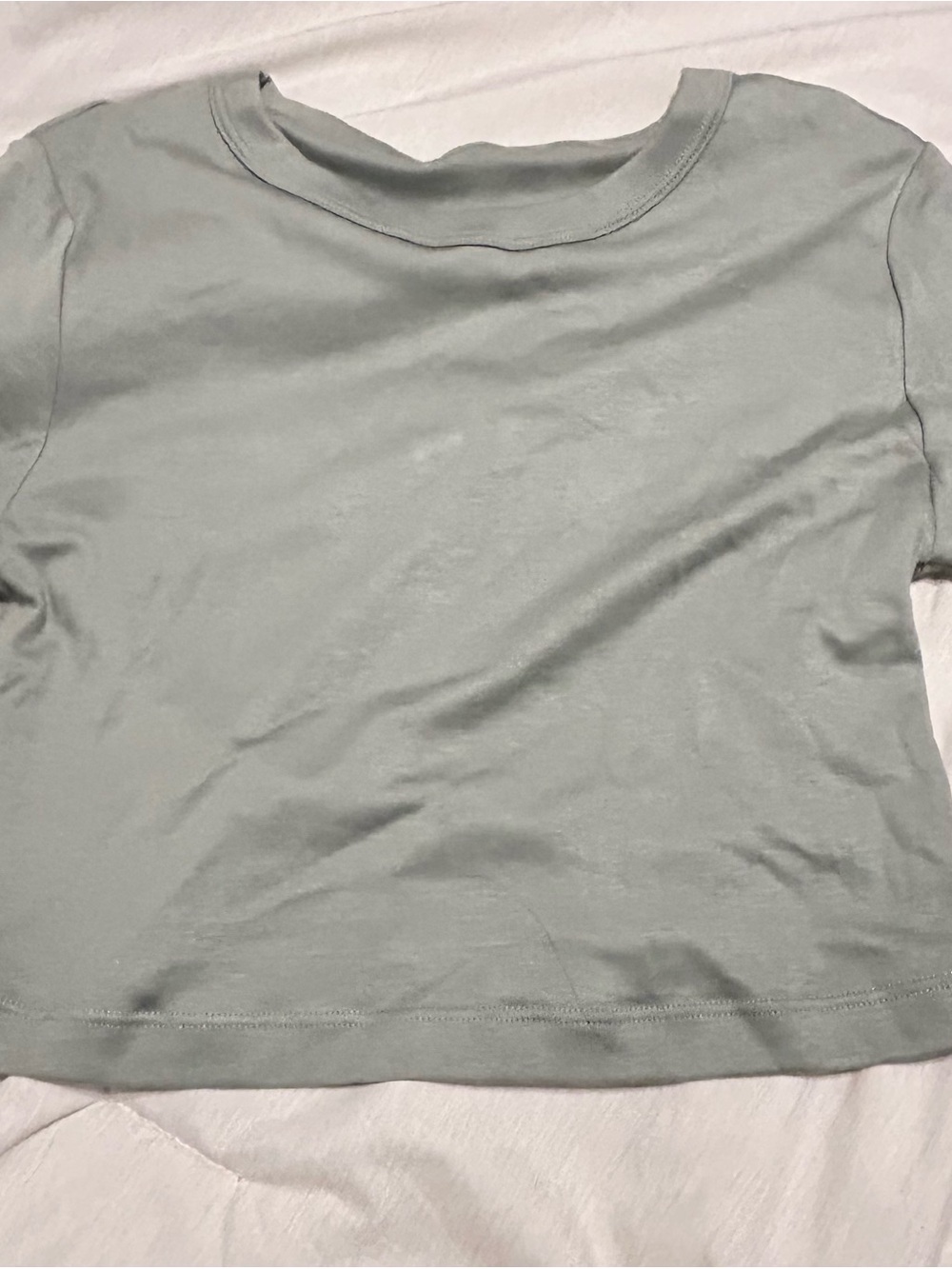 ALO Yoga Short Sleeve Crop Top in Sage